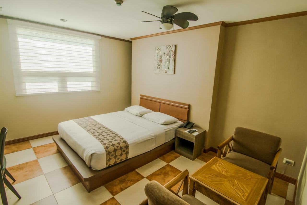 Dg Grami Hotel Paranaque City Luaran gambar