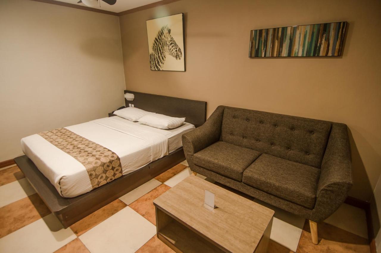 Dg Grami Hotel Paranaque City Luaran gambar