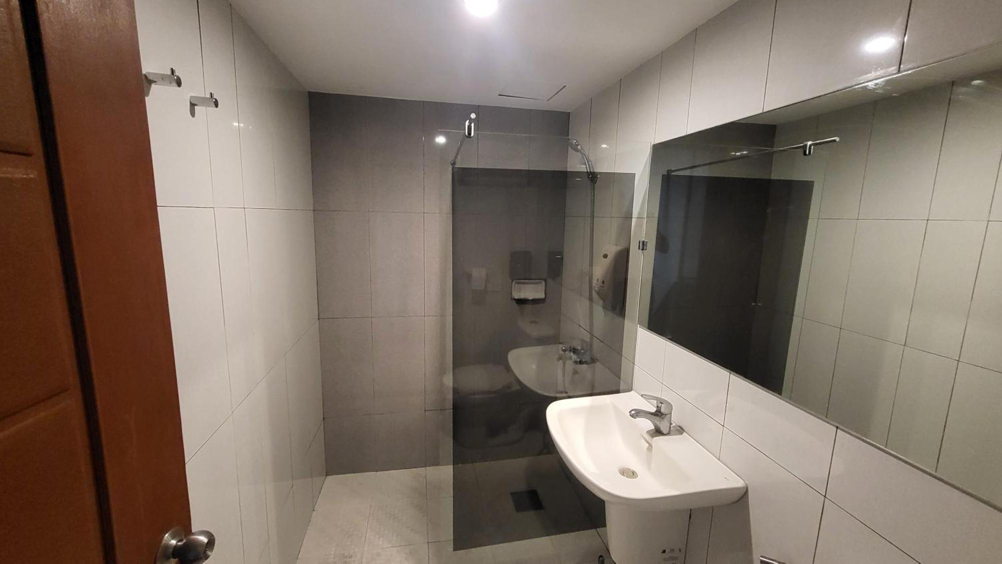 Dg Grami Hotel Paranaque City Luaran gambar