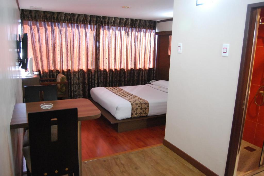 Dg Grami Hotel Paranaque City Bilik gambar