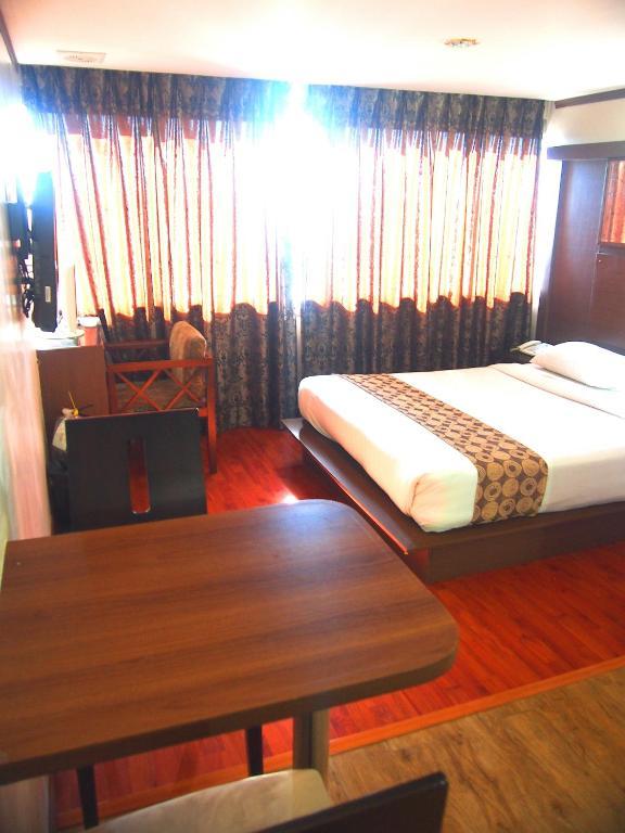 Dg Grami Hotel Paranaque City Bilik gambar