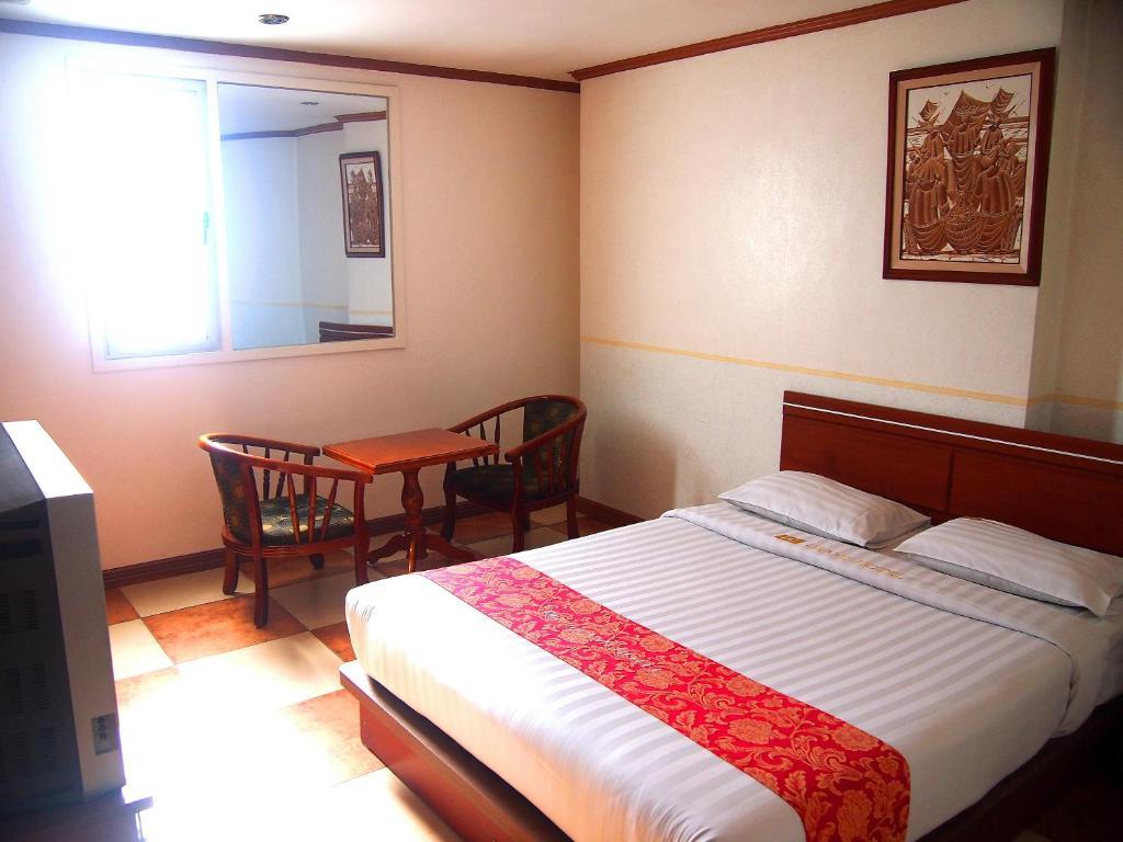 Dg Grami Hotel Paranaque City Bilik gambar