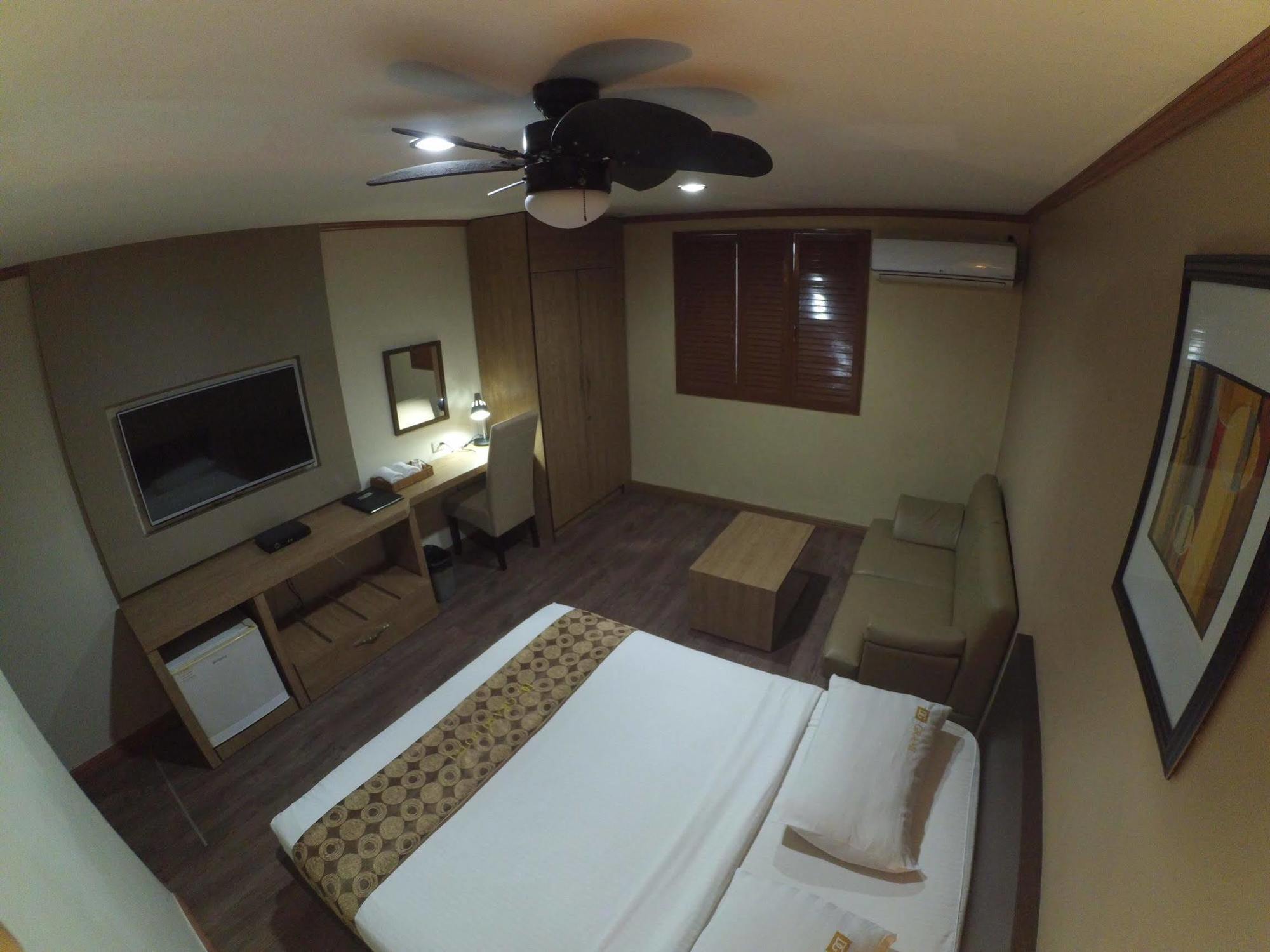 Dg Grami Hotel Paranaque City Luaran gambar
